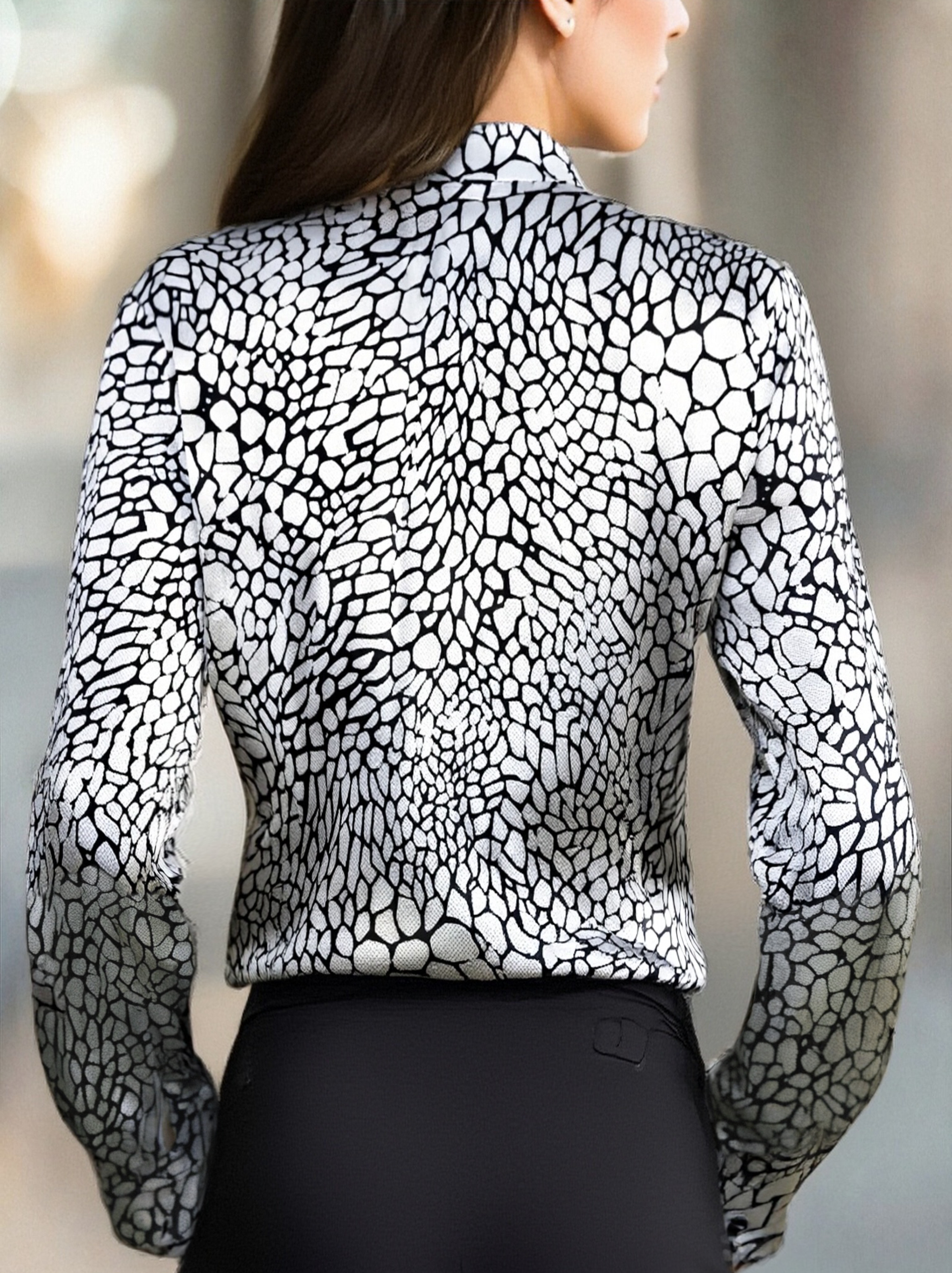 Luna | Satin Snake Printed Blouse - Elle & Milo
