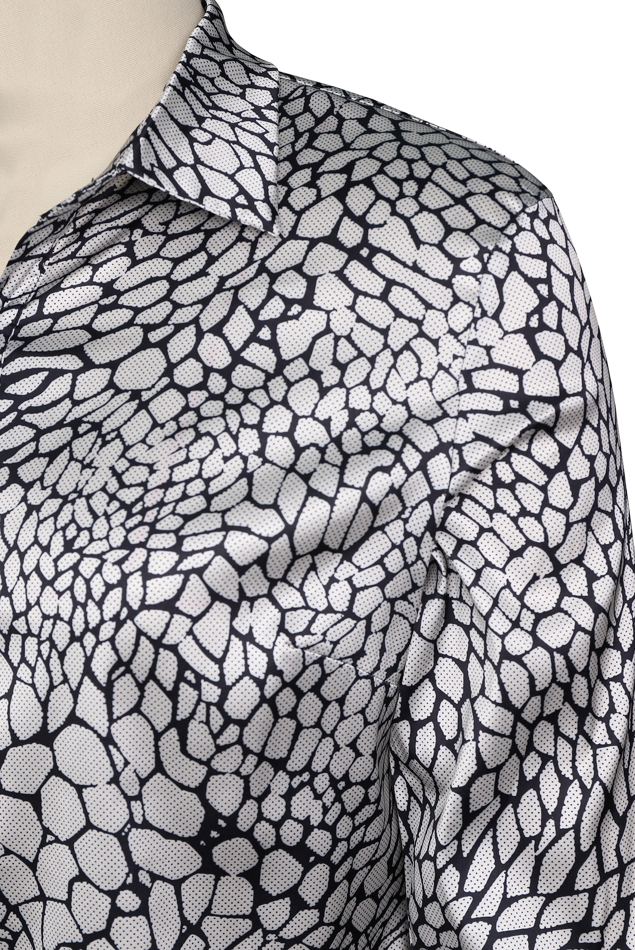 Luna | Satin Snake Printed Blouse - Elle & Milo