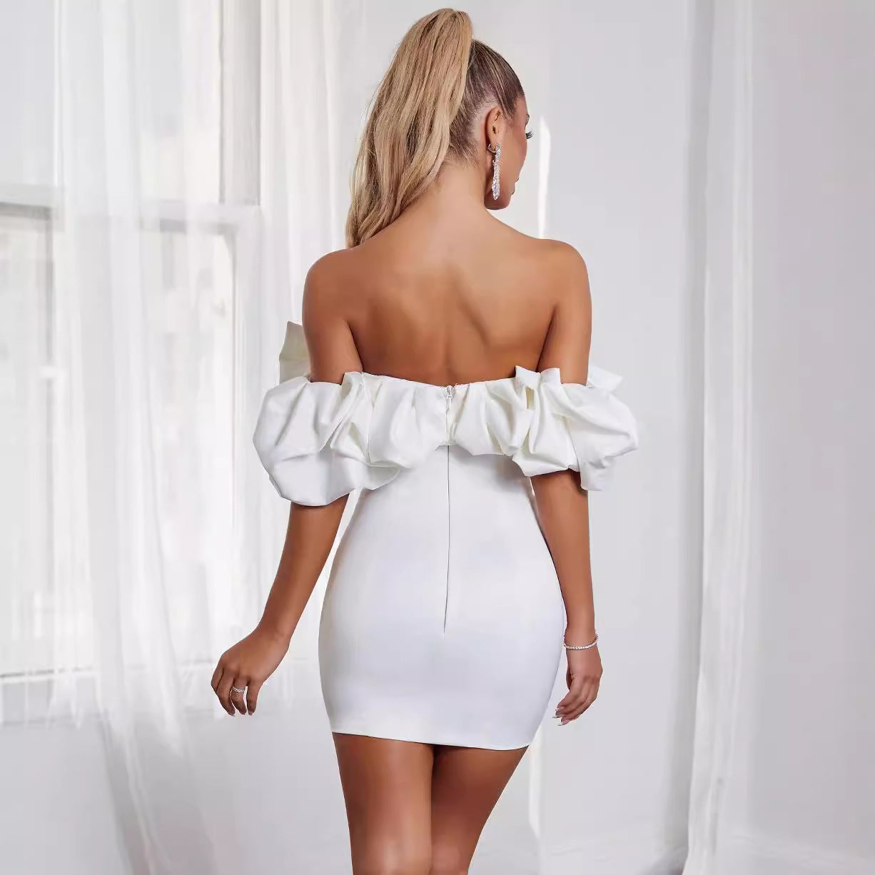 Aurora | Off Shoulder Mini Dress - Elle & Milo