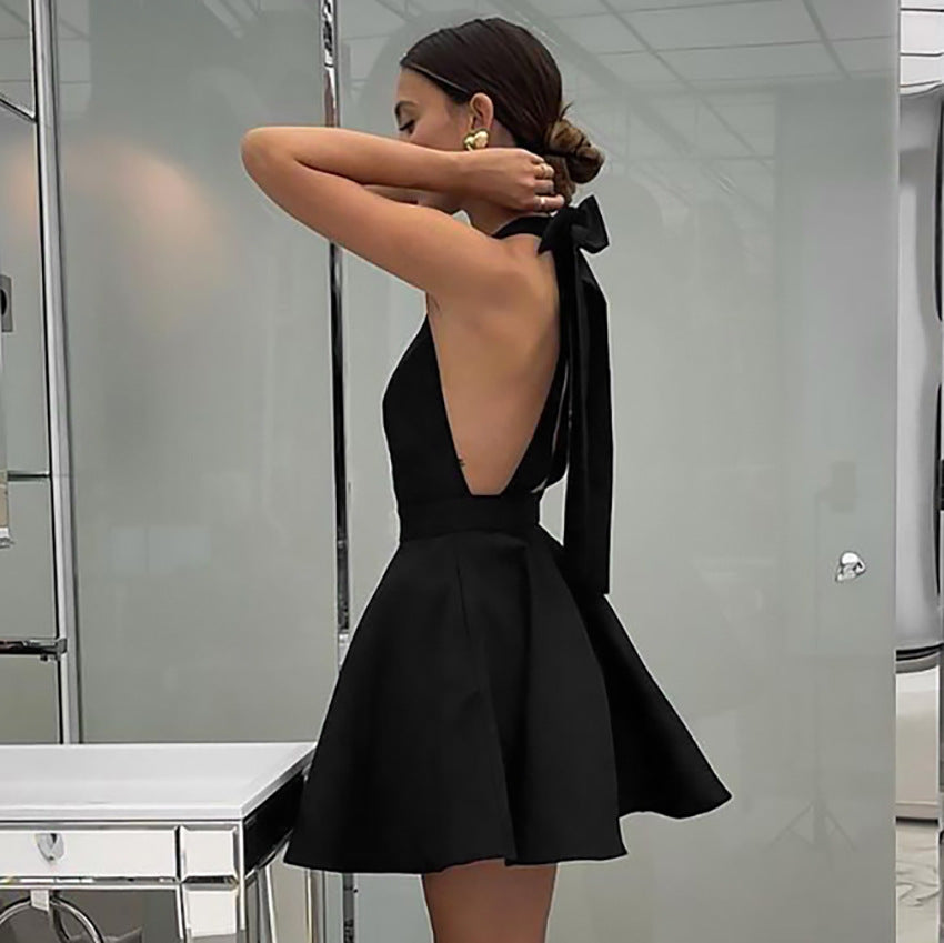 Alexandrine | Halter Neck Dress - Elle & Milo