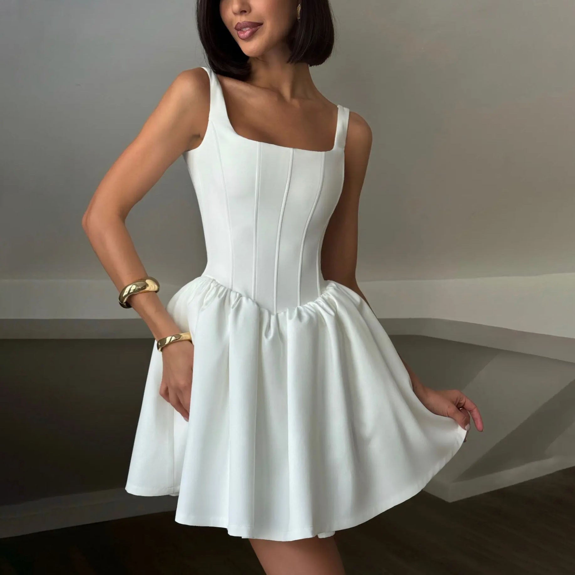 Aria | Satin Mini Dress Square Neck - Elle & Milo