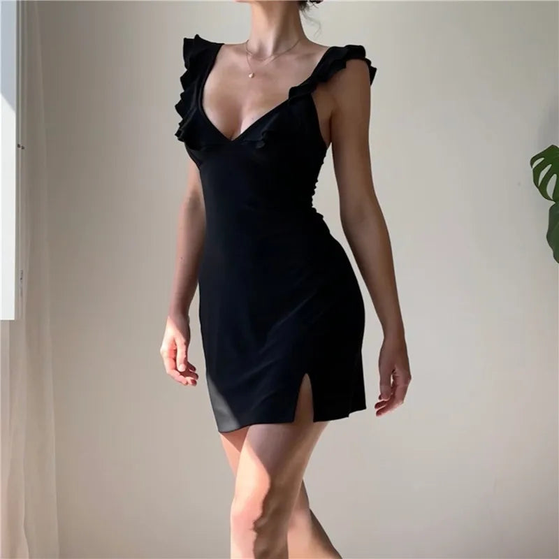 Nova | Mini Dress Sleeveless Deep V-Neck - Elle & Milo