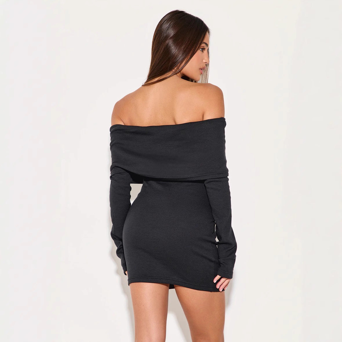 Novara | Off-Shoulder Mini Dress - Elle & Milo
