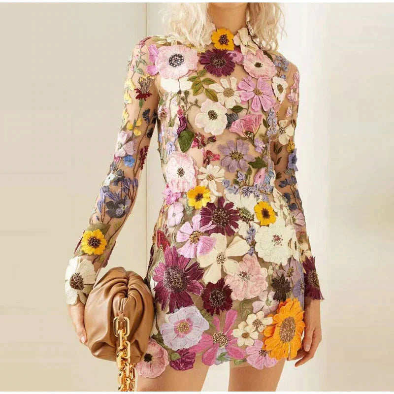 Nova | Mini Dress Floral Embroidery - Elle & Milo