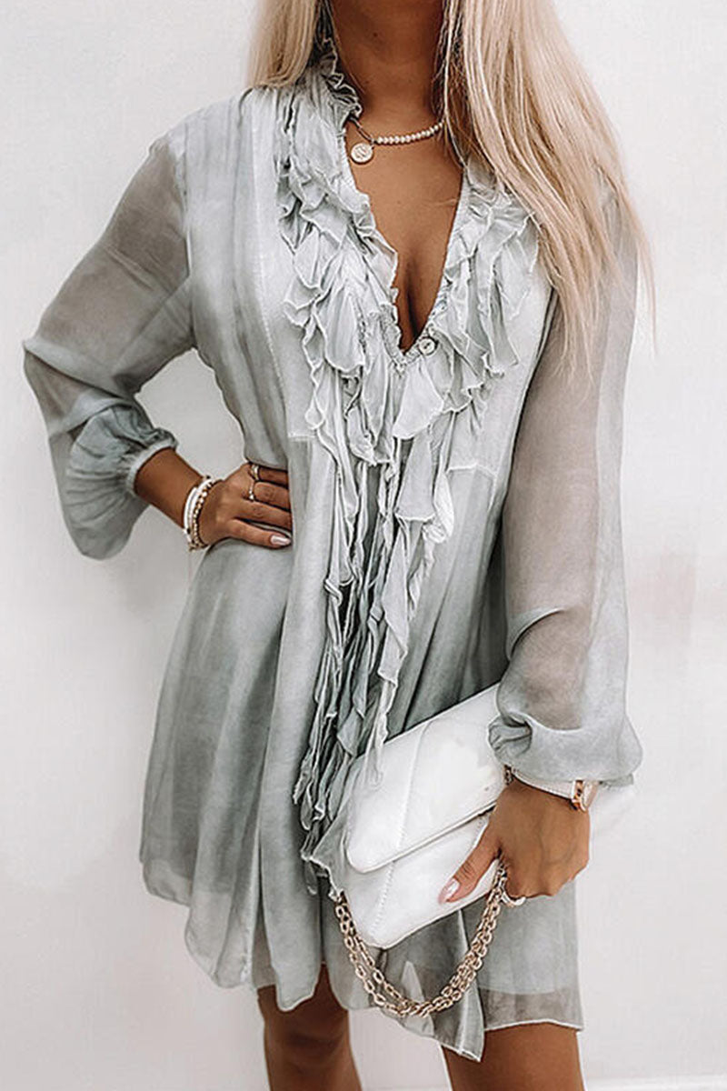 Mira | Knee Length Flowy Dress V-Neck - Elle & Milo