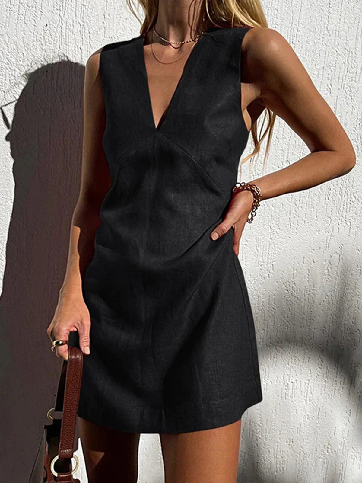 Nova | Sleeveless V-Neck Mini Dress - Elle & Milo