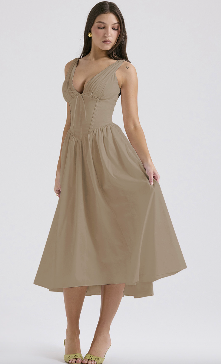 Nova | Evening Dress Sleeveless V-Neck - Elle & Milo